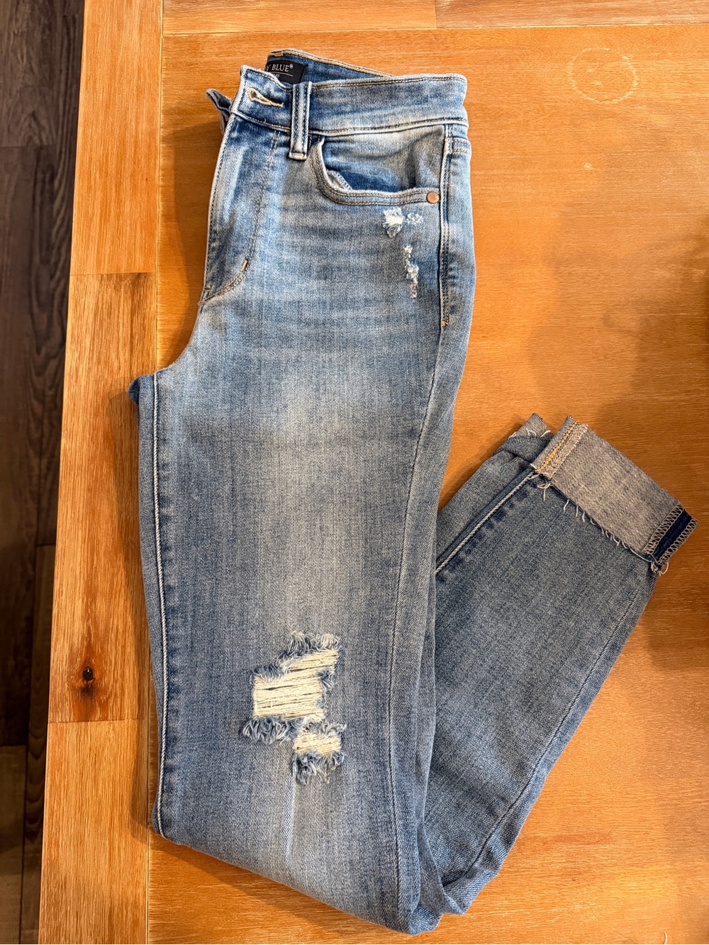 Judy Blue Light Wash Distressed Ankle Jeans